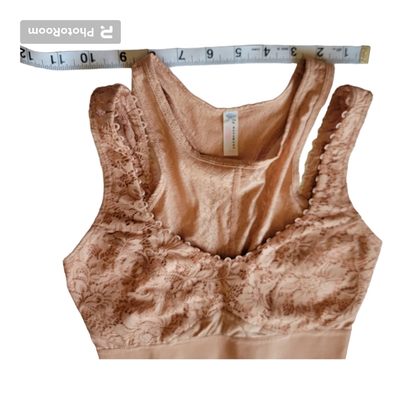 Free People Double Layer Lace Wireless Sport Bralette Nude W/Peachy Tone Size XS - Picture 10 of 12